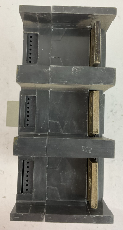 GE TJD432400 INDUSTRIAL CIRCUIT BREAKER 240VAC 250VDC 400AMP 3POLE