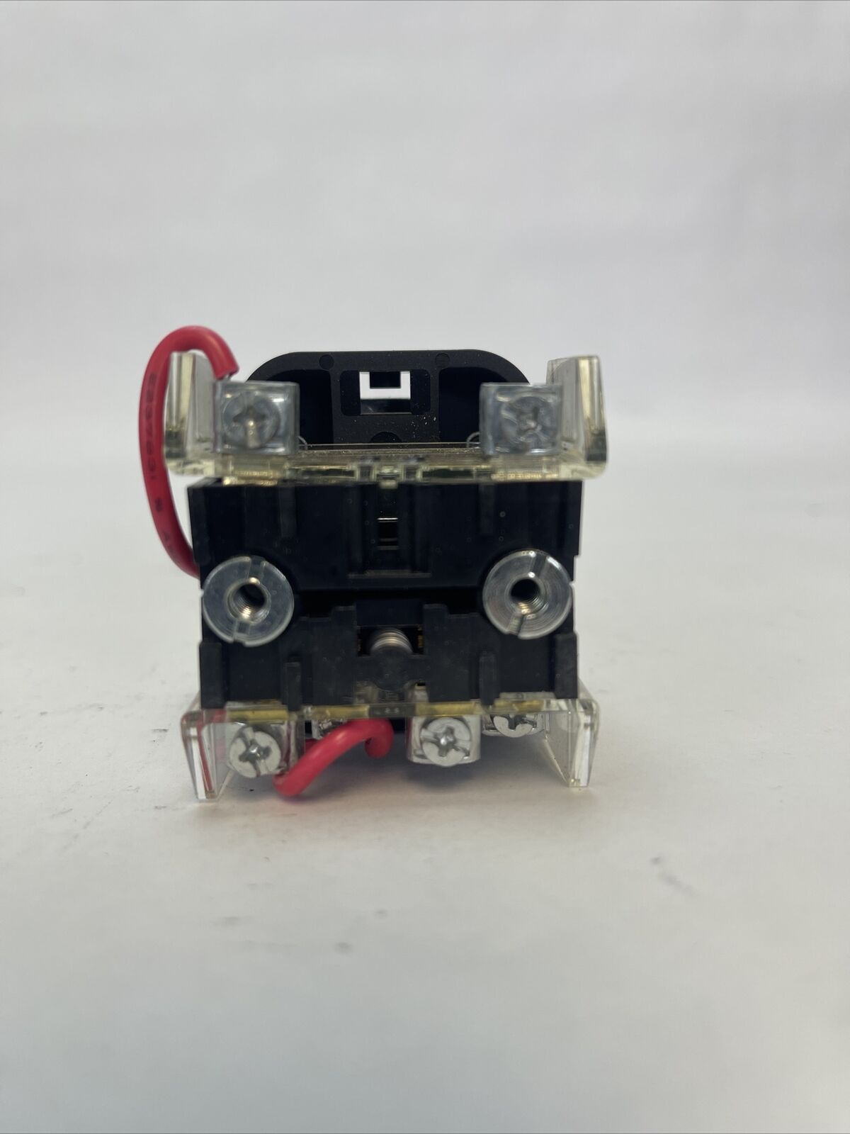 ALLEN BRADLEY 800T-QT24G PUSH BUTTON SER T 24V