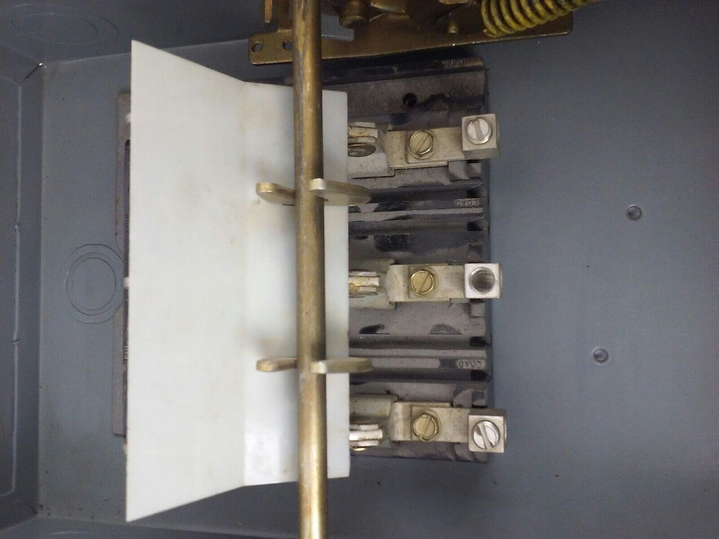 WESTINGHOUSE, HUN362, SAFETY SWITCH, 60A, 600V, 3P, TYPE 1 INDOOR, MISSING PARTS