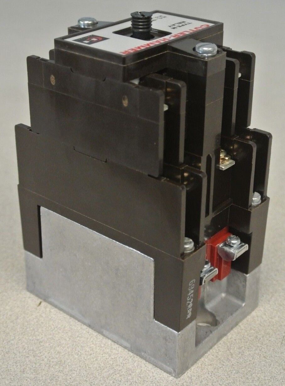 CUTLER-HAMMER D26MR60A / TYPE M RELAY / 600V / 120V COIL / 6 N.O.-0 N.C.