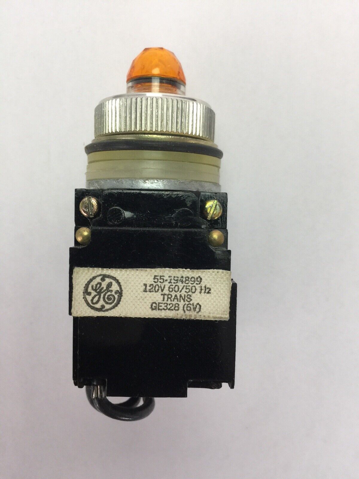 GE CR104D432 MIN OILTIGHT IND LIGHT AMBER COLOR CAP 120V 60/50HZ