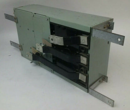GE QMR364R FUSIBLE INTERRUPTER SWITCH, 200A, 600VAC, 3P, QMR, W/ HARDWARE