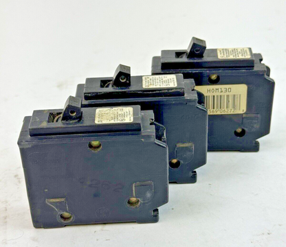 SQUARE D **LOT OF 3** HOM130 - CIRCUIT BREAKERS - 1 POLE/ 30 A/ 240 VAC