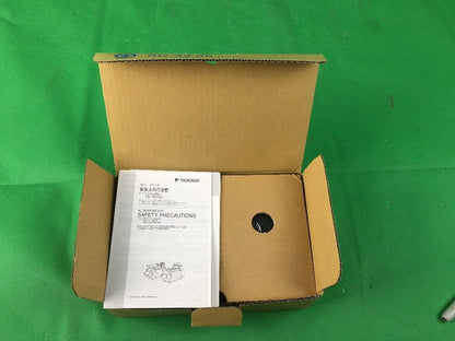 YASKAWA AC SERVO MOTOR SGMAV-01A3A6E 100W 200V 0.91A 3PH