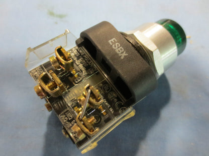 ALLEN-BRADLEY ILLUMINATED PUSH BUTTON, GREEN, 800T-PT16, Ser. T