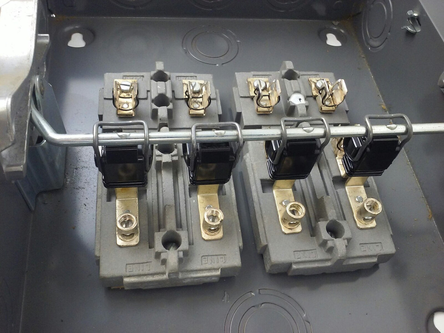 ITE BULLDOG JF421, FUSIBLE SAFETY SWITCH, 30A, 240VAC, H.P.10, 2PH, 4P, NEW