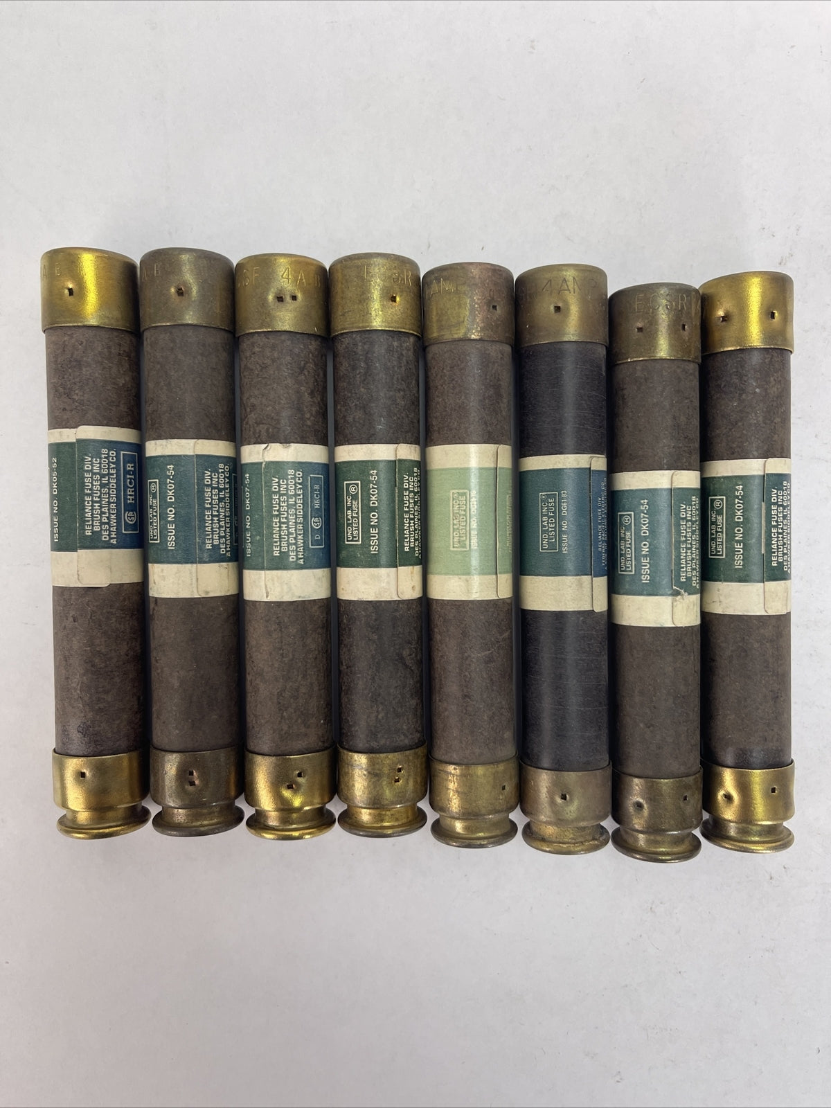 RELIANCE ECSR4 CLASS RK5 TIME DELAY DUAL ELEMENT FUSE 4AMP 600VAC (LOT OF 8)