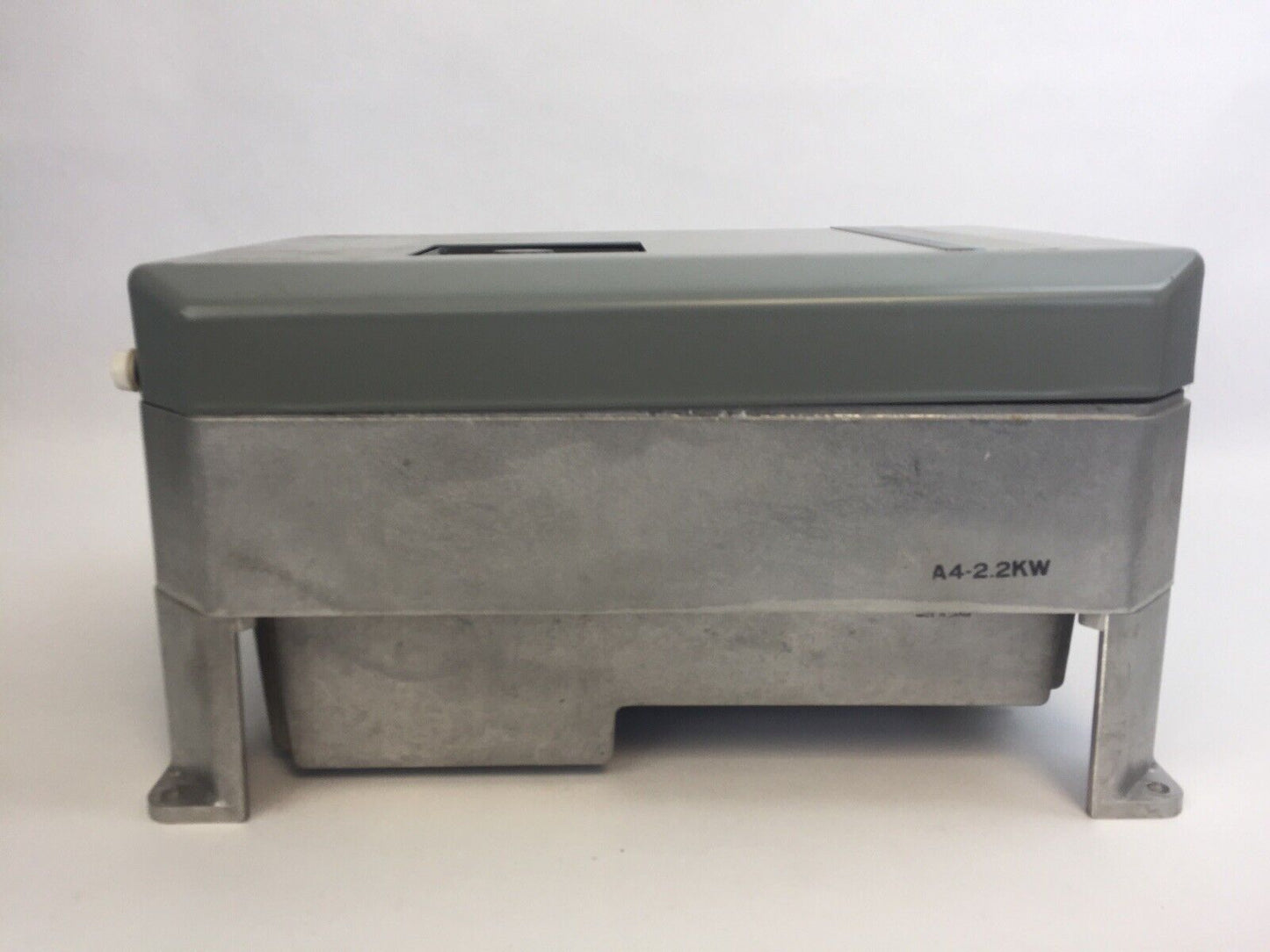 ALLEN BRADLEY 1333-BAB SER C ADJUSTABLE FREQUENCY AC DRIVE OUTPUT 4.8KVA 460VAC