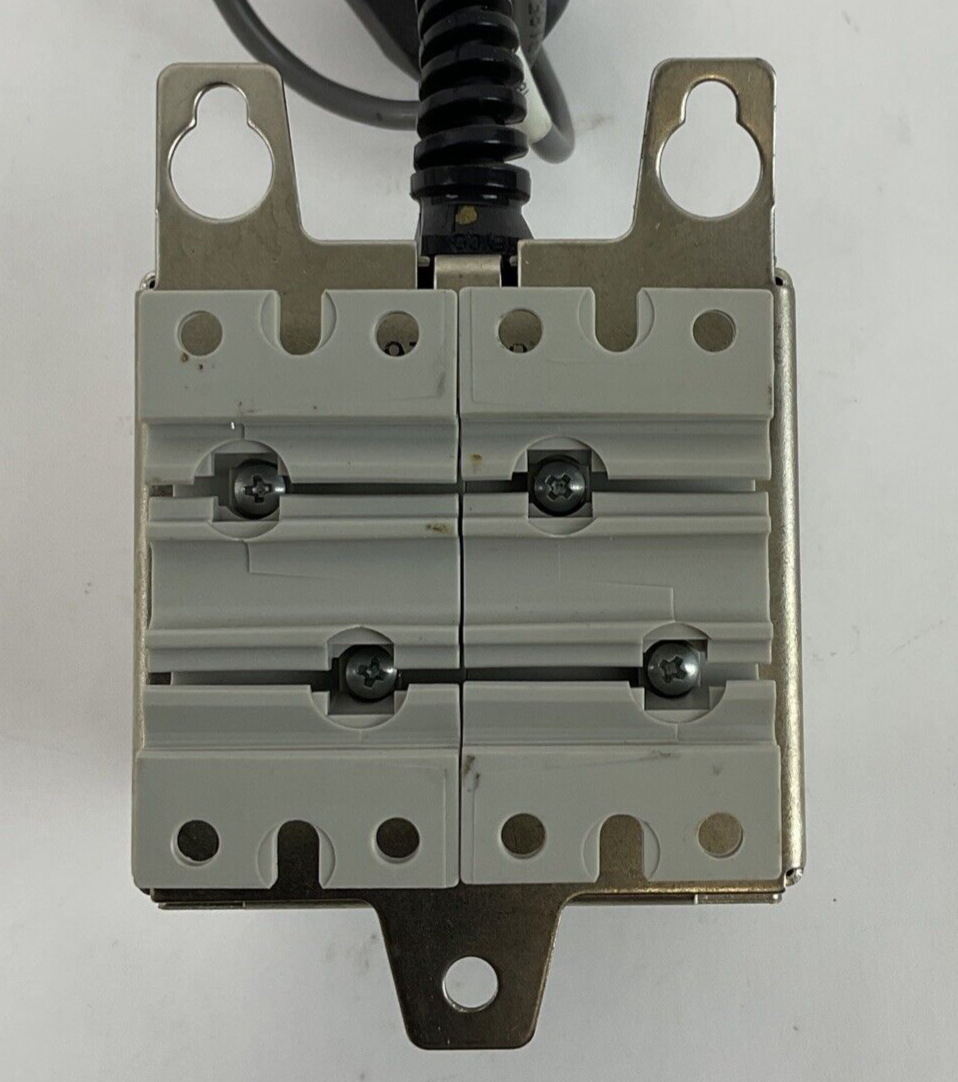 ALLEN BRADLEY 1756-BATM CONTOLLOGIX BATTERY MOD SER.A REV.A01