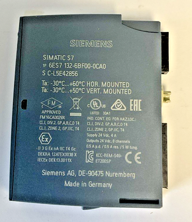 SIEMENS 6ES7 132-6BF00-0CA0 DIGITAL OUTPUT MODULE 24VDC 4A 8x24VDC/0.5A
