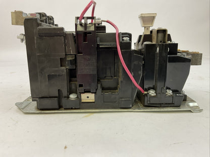 ALLEN BRADLEY 409-C38ND SER B STARTER 68A 600VAC 3PH 60HP COIL 115-120V W72 HEAT