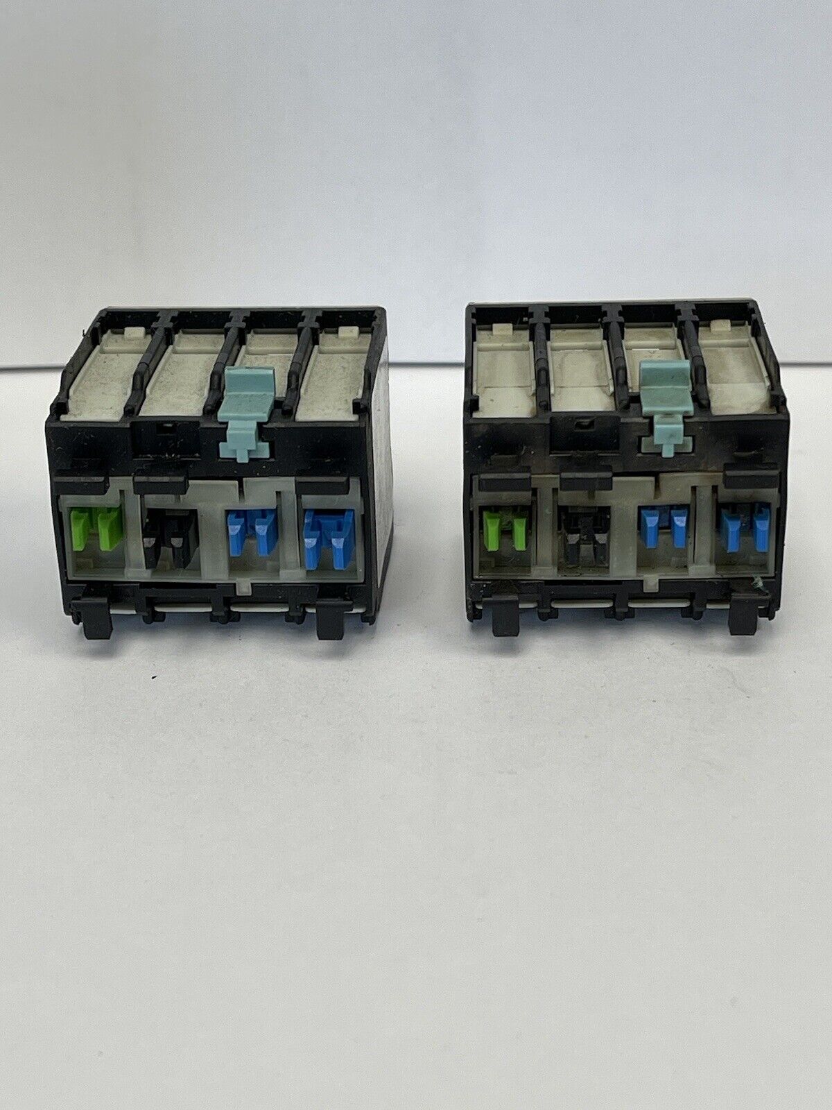 SIEMENS *2 UNITS*- 3RH1921-1FA22 AND 3RH1921-1LA11- AUXILIARY CONTACTS