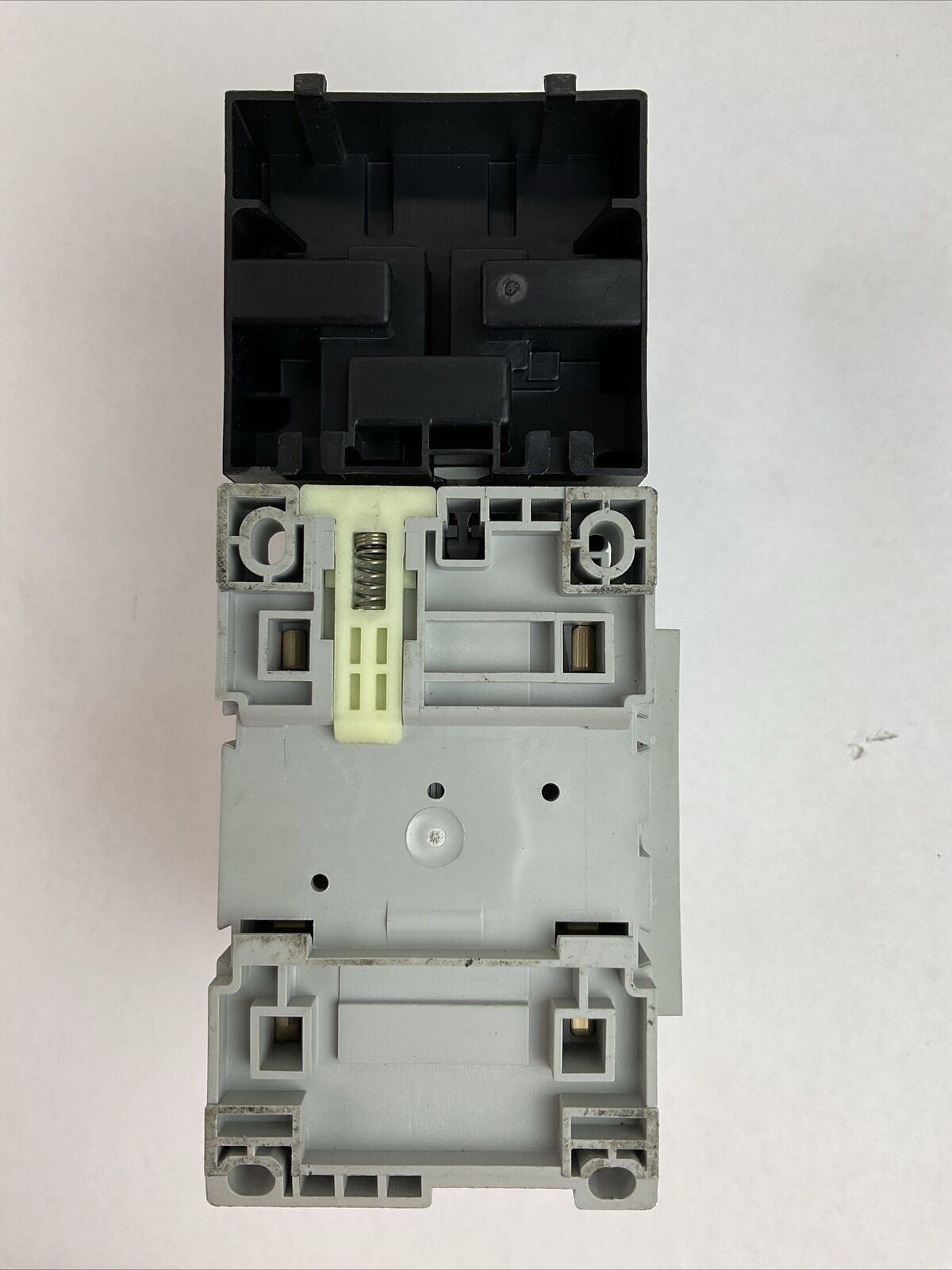ALLEN BRADLEY STARTER (100-C85D*00 SER A CONTACTOR + 193-1EFGE RELAY + 100S)