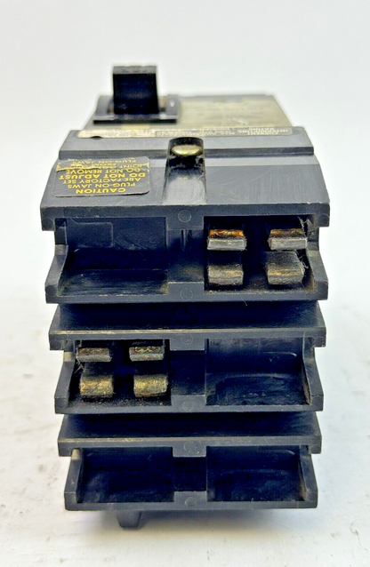 SQUARE D - Q221125AB - MOLDED CASE CIRCUIT BREAKER - 2 POLE/ 125 A/ 240 VAC