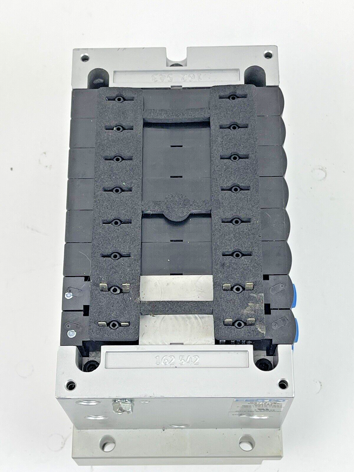 FESTO CPV14-V1 -VALVE MANIFOLD-W/ PNEUM CONNEC. PLATE, C402(2), C102(5), BD02(1)