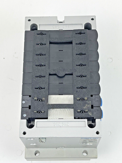 FESTO CPV14-V1 -VALVE MANIFOLD-W/ PNEUM CONNEC. PLATE, C402(2), C102(5), BD02(1)