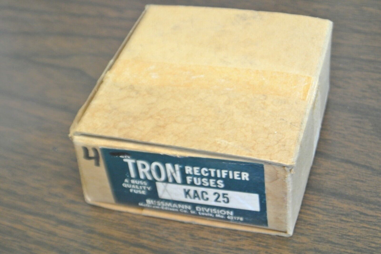 LOT of 4 / BUSS / TRON KAC-25 RECTIFIER FUSE / 25A / 600V / NEW SURPLUS