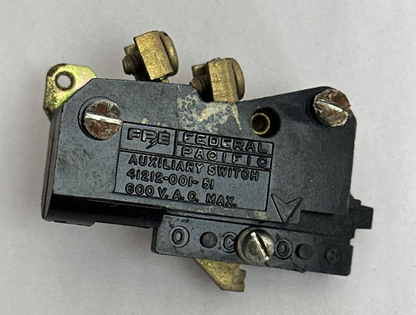 FEDERAL PACIFIC ELETRIC 41212-001-51 AUXILIARY SWITCH 600VAC