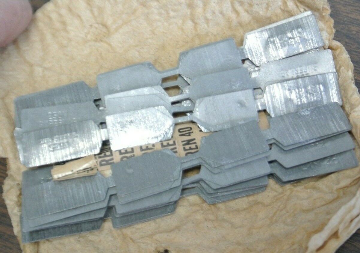 BOX of 20 / BUSS LKN40 SUPER-LAG® RENEWABLE FUSE LINKS / 250V / NEW SURPLUS