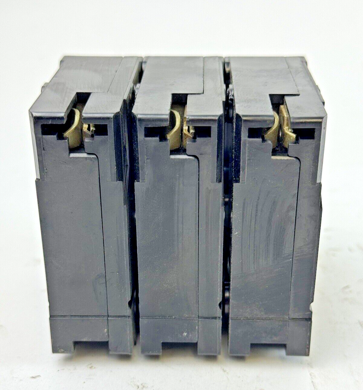 WESTINGHOUSE - BR320 - SNAP-IN CIRCUIT BREAKER - 3 POLE/20A/240 VAC
