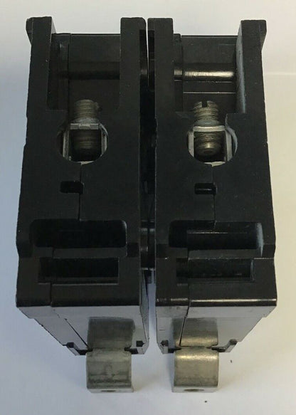 CUTLER HAMMER BA215 QUICKLAG CIRCUIT BREAKER 15A, 2POLE***LOTOF5***
