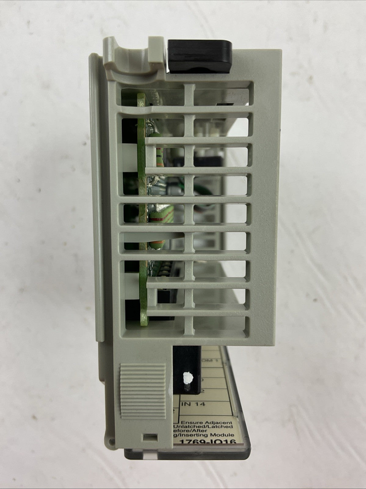ALLEN BRADLEY 1769-IQ16 SER A F/W REV 3.1 DIR/VER 10000550525/04 16PT INPUT
