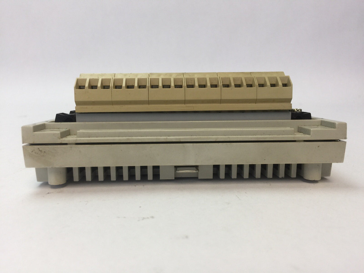 SCHNEIDER TSX MOMENTUM 170ADM35011 I/O BASE 24VDC 170NEF11021 COMM ADAP MB+ SGL