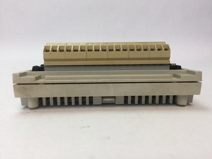 SCHNEIDER TSX MOMENTUM 170ADM35011 I/O BASE 24VDC 170NEF11021 COMM ADAP MB+ SGL