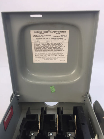 CROUSE-HINDS GU321AW SAFETY SWITCH MODEL 2 30A 240VAC 7.5HP 3P RAINPROOF TYPE 3R