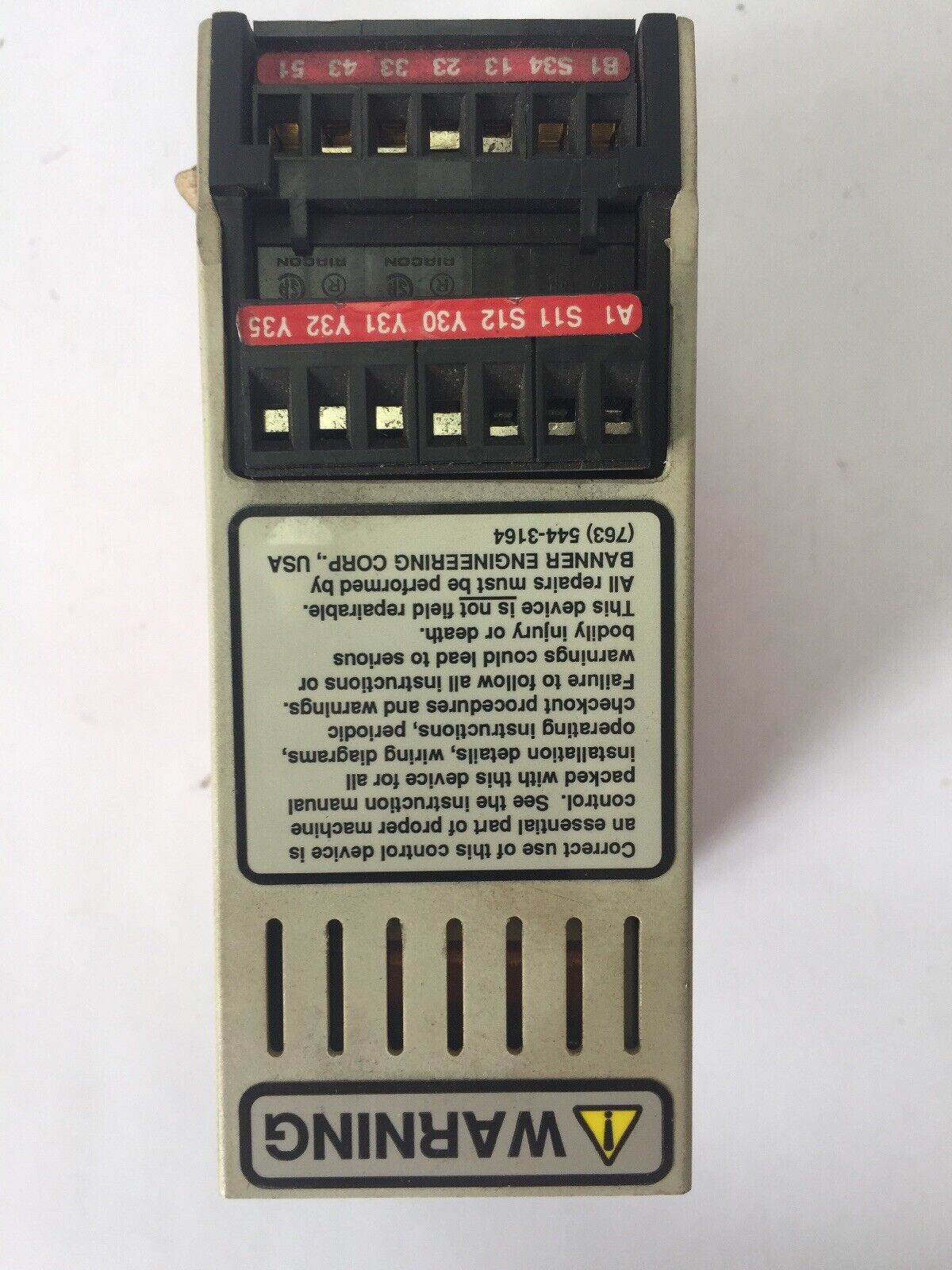 BANNER ES-GA-5A MACHINE SAFETY RELAY 24VDC OR 115VAC 250 mA/100mA