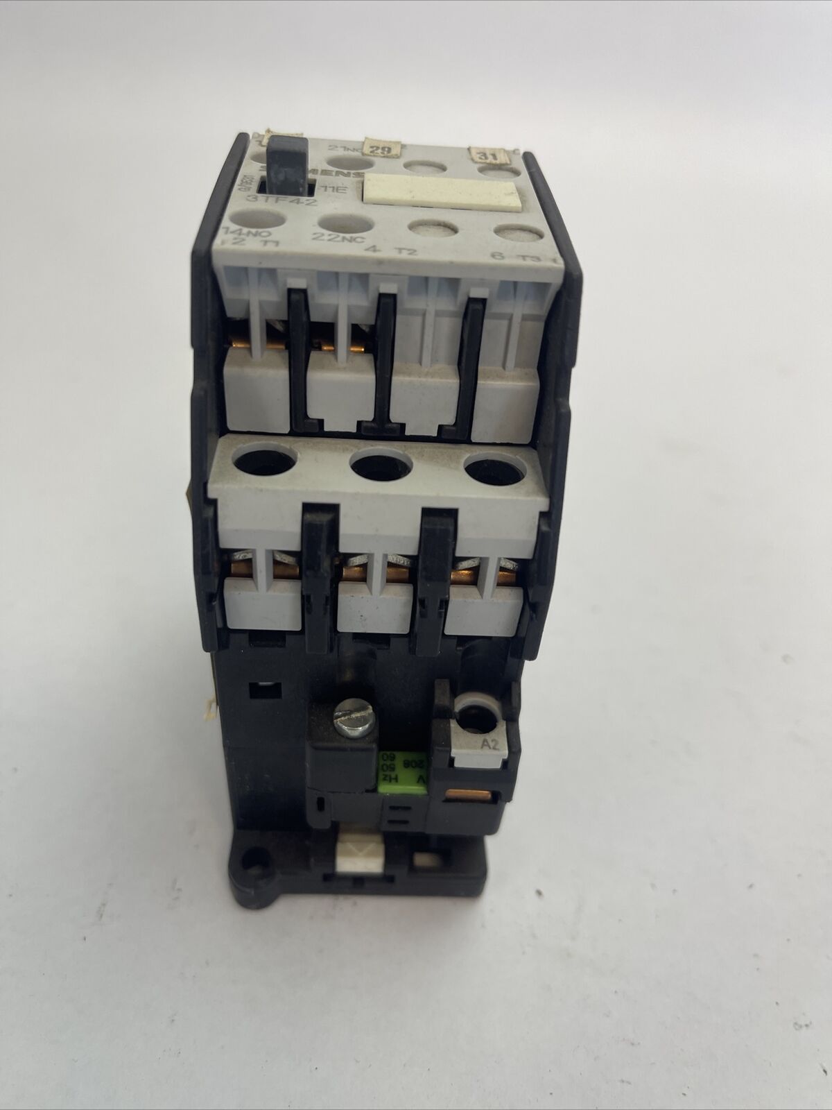 SIEMENS 3TF42-CLHC003 CONTACTOR 600VAC 30A COIL 208V 50/60HZ