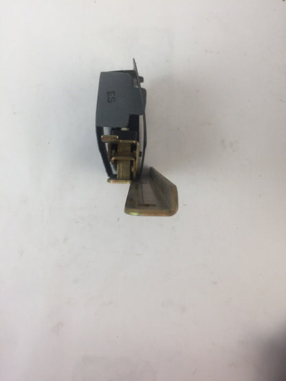 SQUARE D 9999 R-9 TWO POLE ELECTRICAL INTERLOCK FOR 100 & 200 AMP DISCONNECT