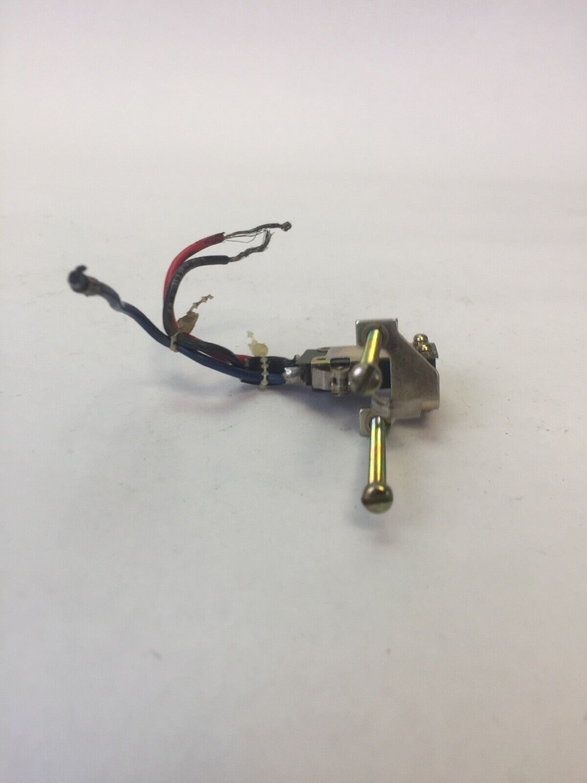 WESTINGHOUSE 4979D06G03 1A1B AUXILIARY SWITCH 120VAC 5A