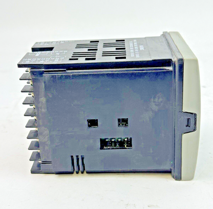 HONEYWELL - DC2500-EE-0000-200-00000-E0-0 - DIGITAL TEMPERATURE CONTROLLER