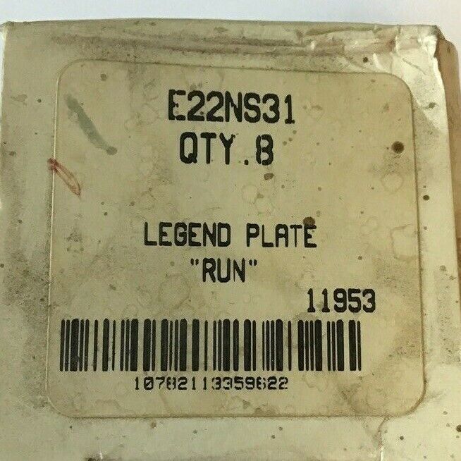 CUTLER HAMMER E22NS31 LEGEND PLATE "RUN" ***LOTOF8***