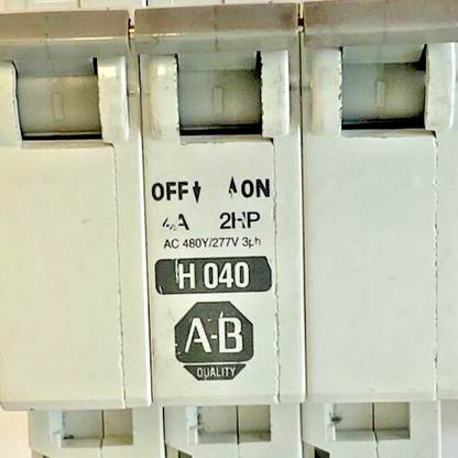 ALLEN BRADLEY 1492-CB3H040 CIRCUIT BREAKER 4A 2HP SER.C ***LOTOF2***