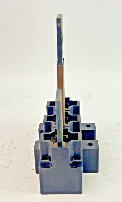 GE - TK63PD1 - PLUG-IN MOUNTING BASE ASSEMBLY - K1200 LINE, TYPE TK