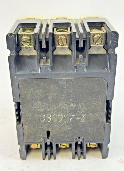 EATON / CUTLER-HAMMMER - FDB3015L - CIRCUIT BREAKER - 3 POLE/ 15 A/ 600 VAC