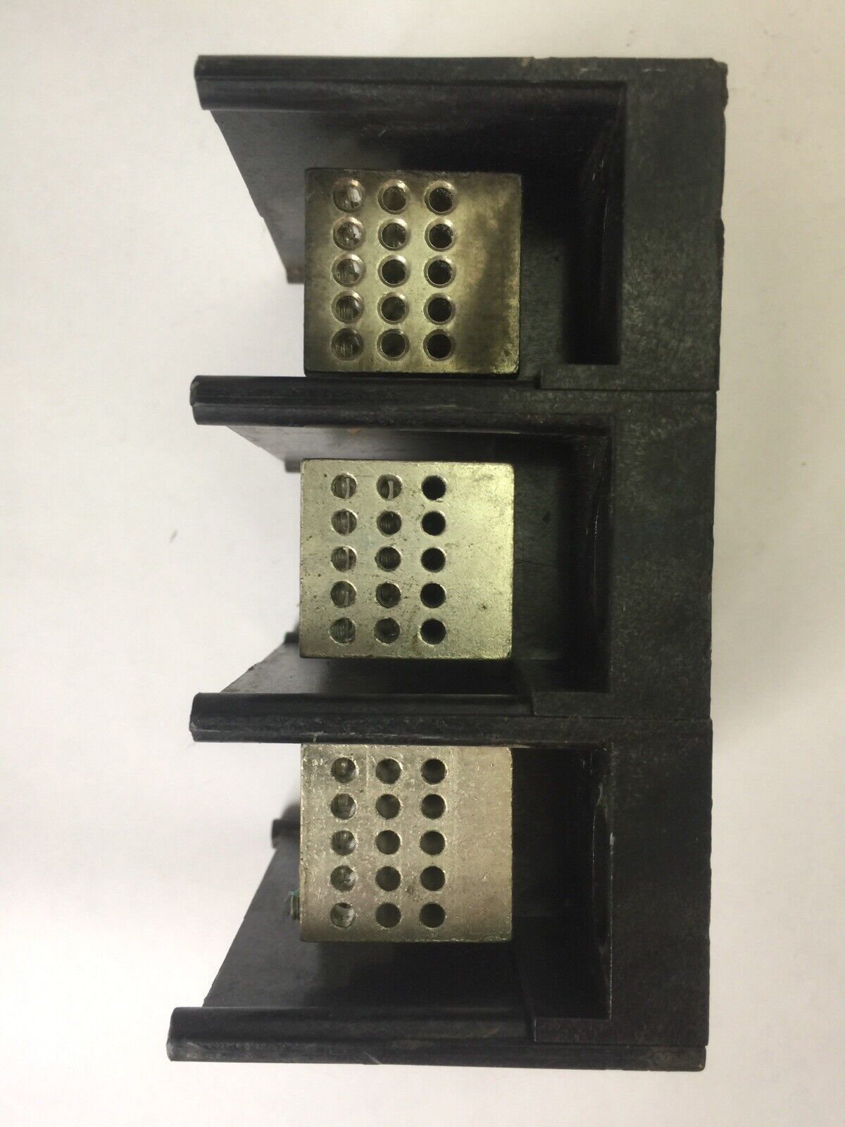 GOULD SHAWMUT 66623 POWER DISTRIBUTION BLOCK 3 POLE 600V CU ONLY