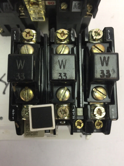 ALLEN BRADLEY 105-A09NDJ0V REVERSING STARTER 100-A09ND3 600VAC 9A 592-J0V16 W33