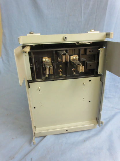 I-T-E UV322 FUSIBLE BUS PLUG - 60A 240V see condition description note - REFURB.