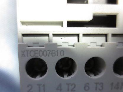EATON XTPR001BC1 STARTER + XTCE007B10 CONTACTOR + OXM12DM + XTPAXFA11 AUX CONTAC