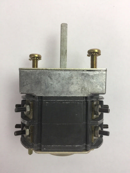 WESTINGHOUSE 505A623G01 TYPE W2 SWITCH 600V 20A ROTARY SWITCH MISSING HANDLE