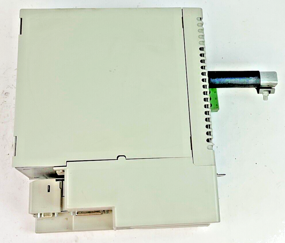 ALLEN BRADLEY 2094-BM03 AXIS POWER MODULE SER.A 650VDC /2094-EN02D-M01-S0 MODULE