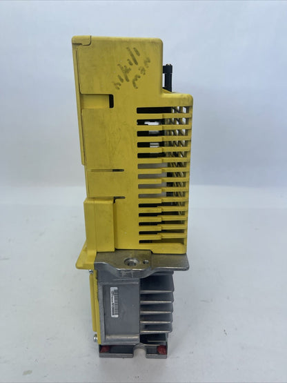 FANUC A06B-6089-H105 SER B SERVO AMPLIFIER OUTPUT 230VAC 18.7A INPUT 200-230VAC