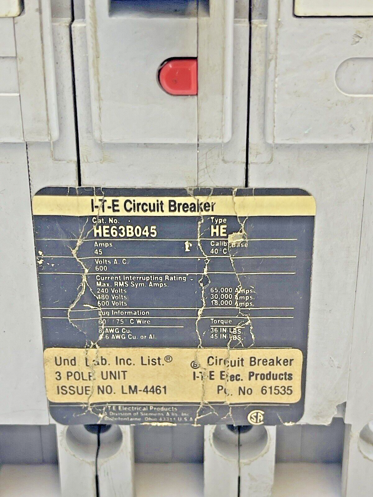 ITE - SIEMENS - HE63B045 - CIRCUIT BREAKER - 45A, 600 VAC, 3 POLE - TYPE HE