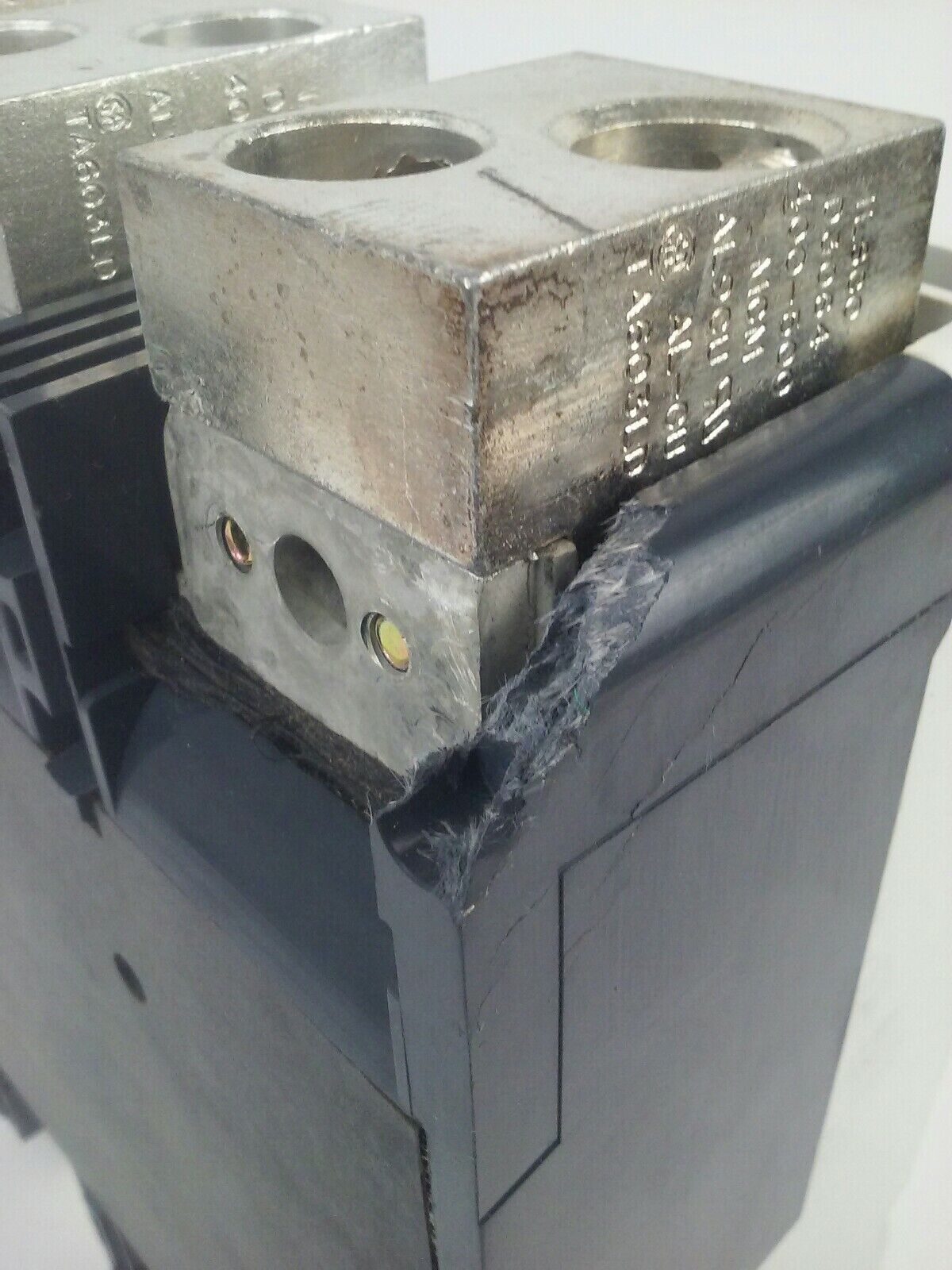 CUTLER HAMMER LD4600V THERMAL MAGNETIC TRIP UNIT CIRCUIT BREAKER 3P 600A 600V