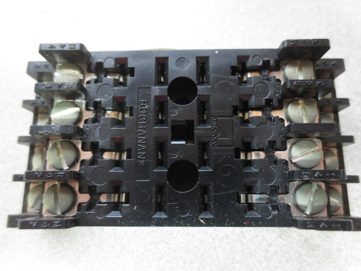 AGASTAT ECR0002001 RELAY SOCKET - CR0002-001 - NEW SURPLUS in BOX