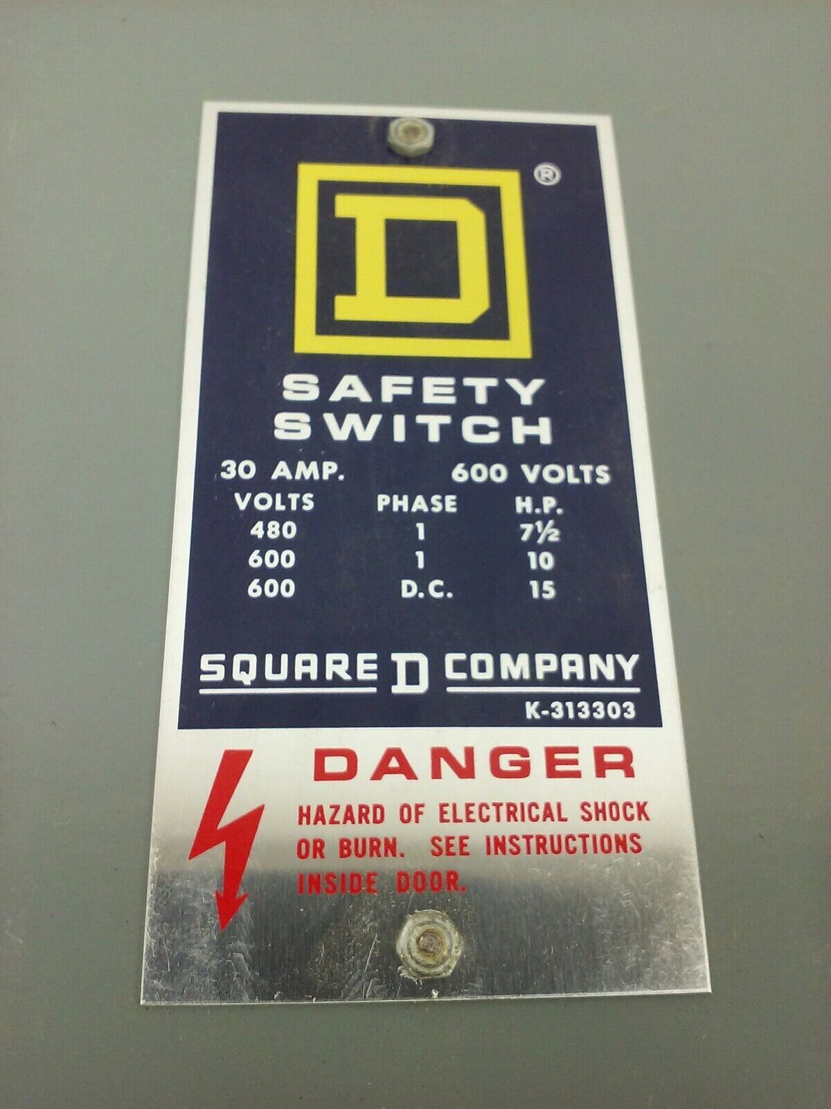 SQUARE D HU-261 SER E1 SAFETY SWITCH 600VAC/DC 30A SINGLE THROW NON FUSIBLE