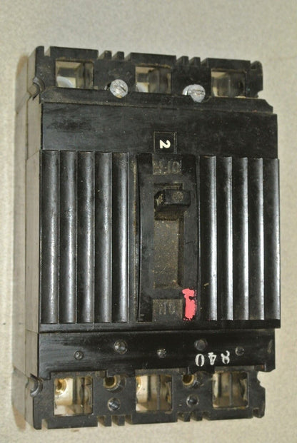 GE TEF134030 CIRCUIT BREAKER - 480VAC, 30A, 3-POLE